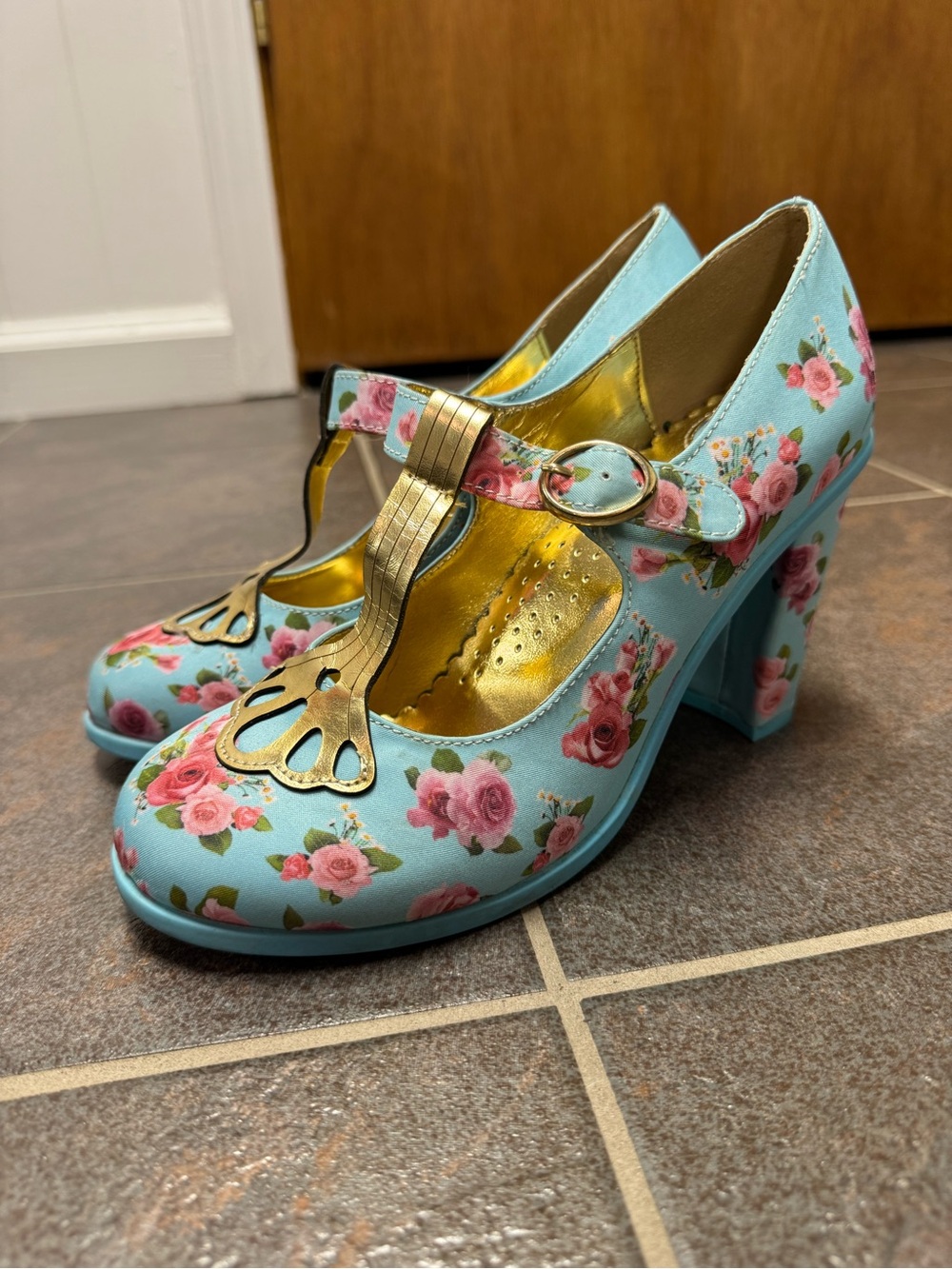 Hot Chocolate Emma Floral Roses Platforms Heels T-Bar Mary Janes Blue EU 37 - Picture 13 of 13